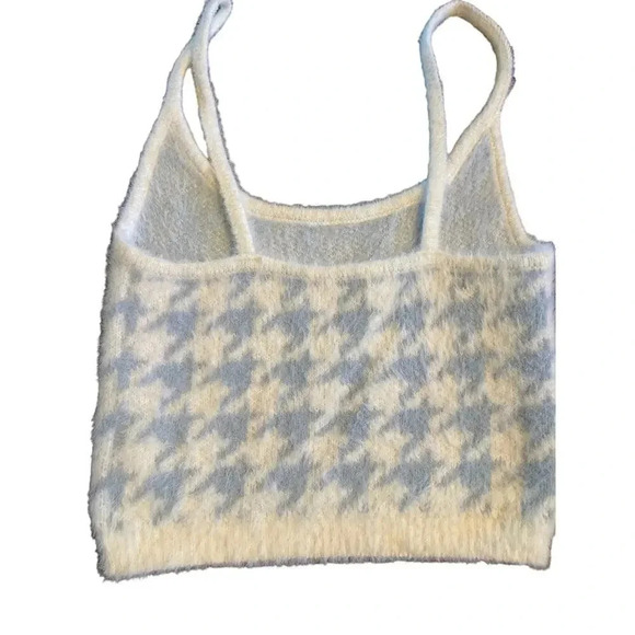 KENDALL & KYLIE PACSUN fuzzy crop top sweater XS - Picture 2 of 4